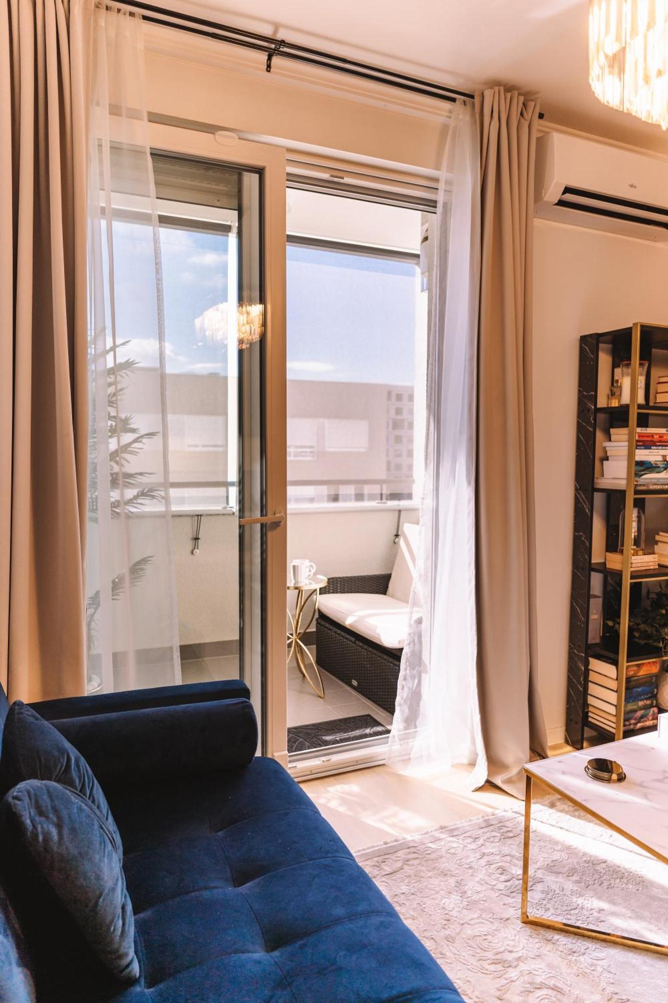 Flexible Selfcheckins 66 - Zagreb - Loggia - 80M2 - New - Luxury - Garage - 2 Bedrooms Bagian luar foto